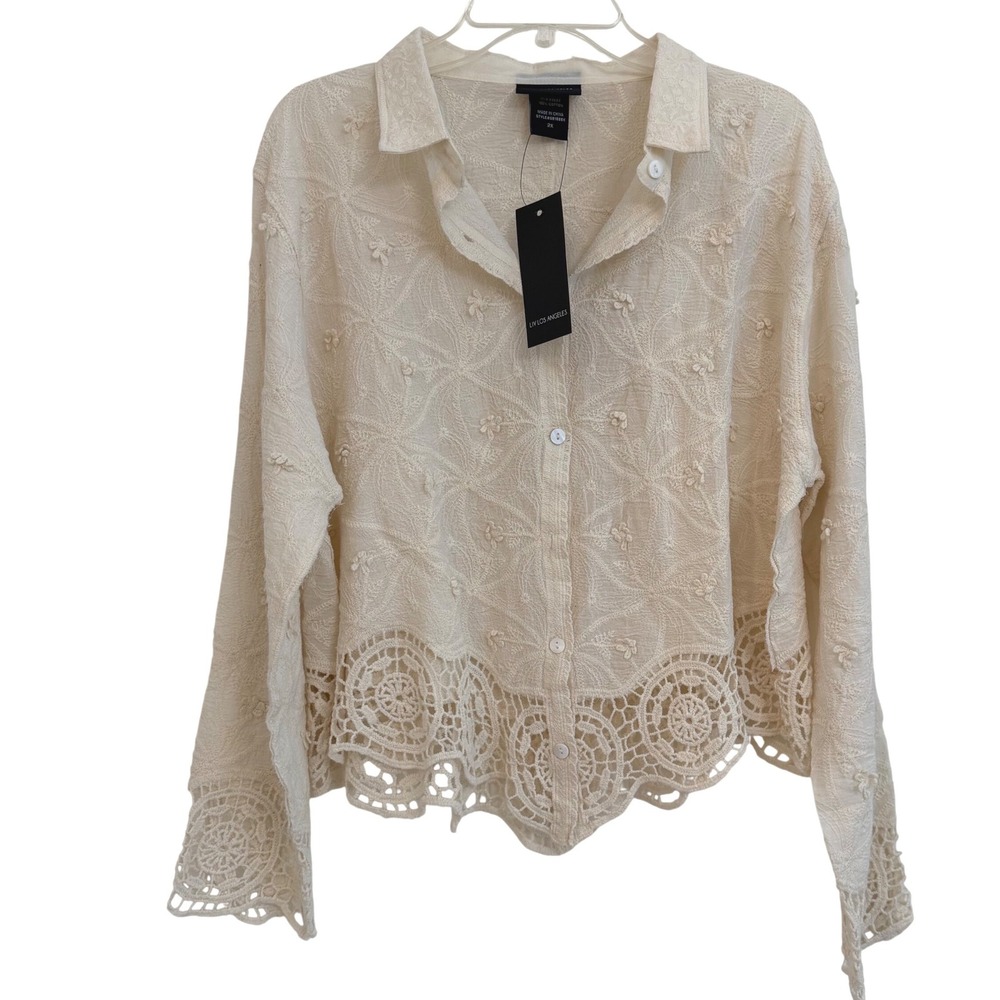 LIV LOS ANGELES Boho Cream Embroidered Crochet Lace Hem Floral Cotton Blouse 2X